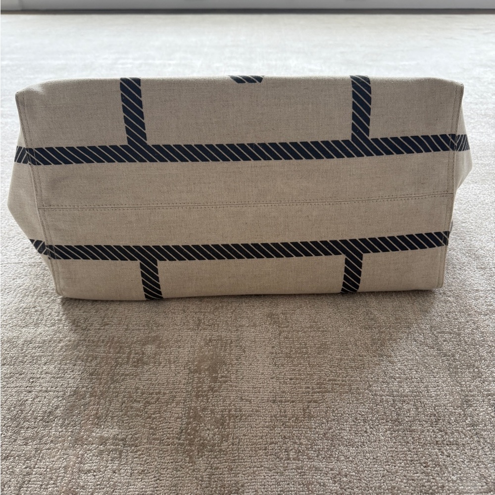 NWT Totême Monogram Canvas Tote Bag - Picture 9 of 10